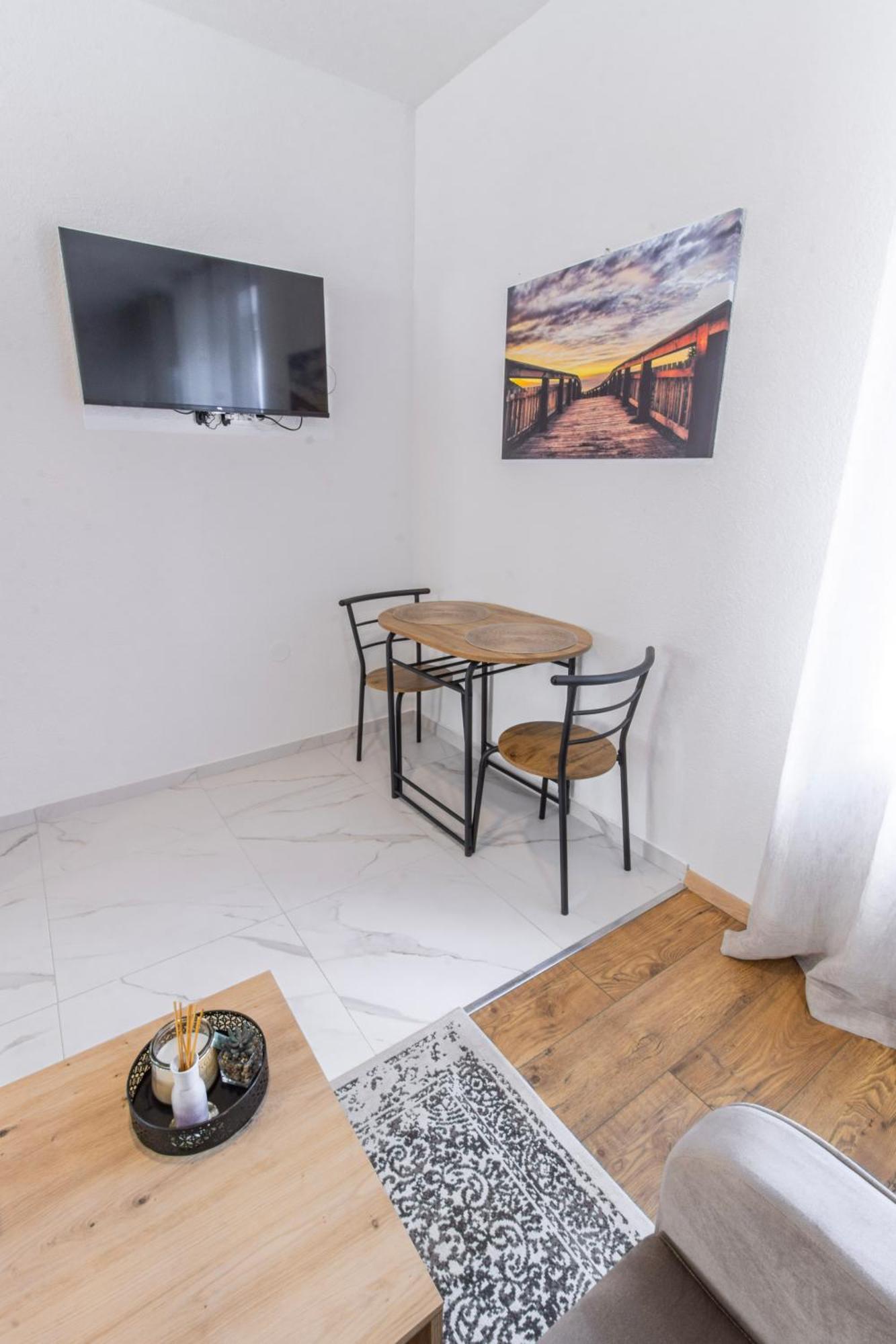 Apartments Florian Lopud Екстериор снимка