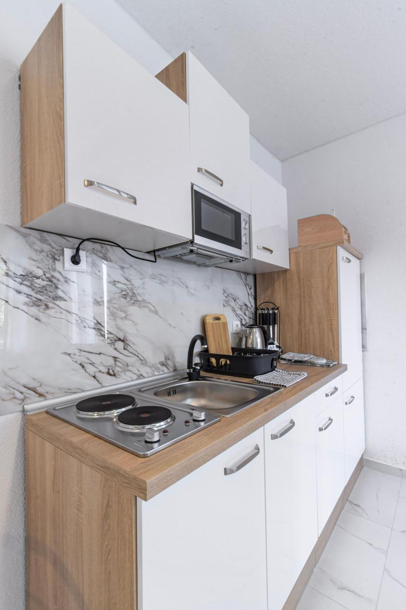 Apartments Florian Lopud Екстериор снимка